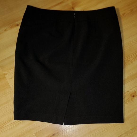 Kasper Women's Lined Business Skirt - Picture 3 of 4